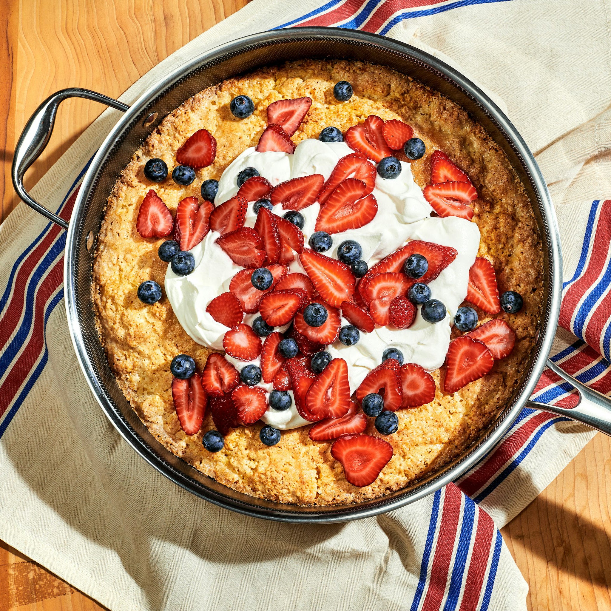 HexClad_4.5QTDeepSautePan_CWSPLD45-C_RedWhiteAndBlueMixedBerrySkillet_0624_KF_02_SQUARE