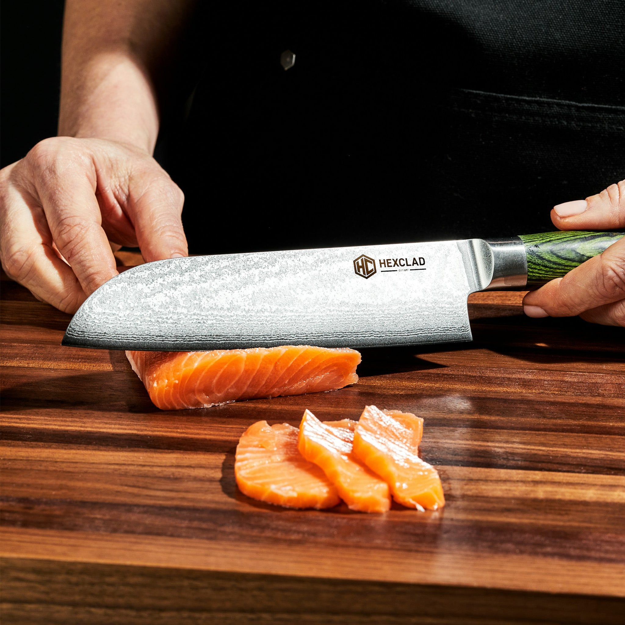 HexClad_SantokuKnife_CTSK07-GPW_053024_KF_02