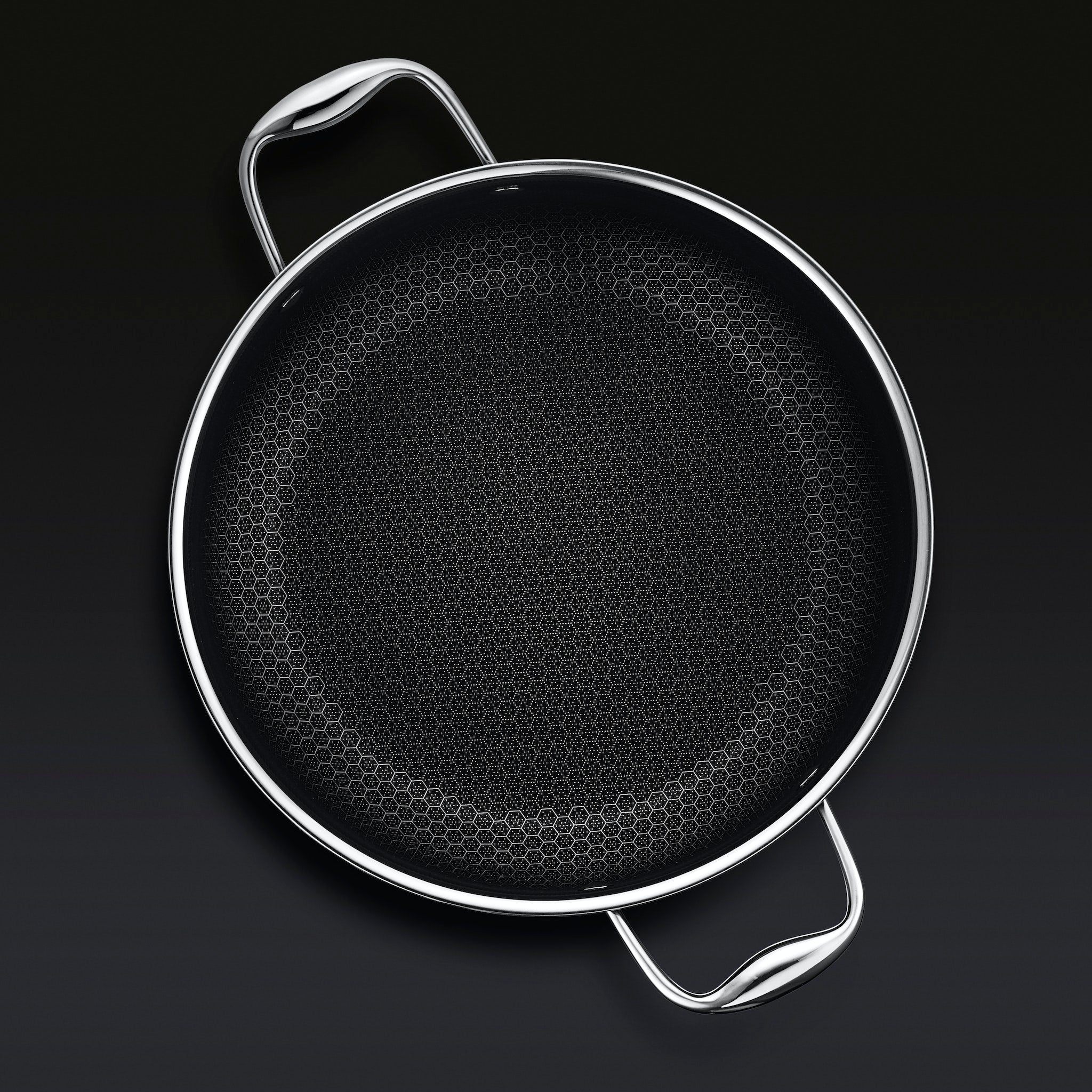 Hexclad_8QTPot_Overhead_BLACK